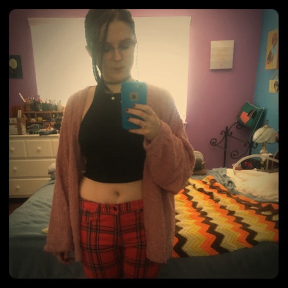 Meet your Posher, Hailey - Picture 1 of 1